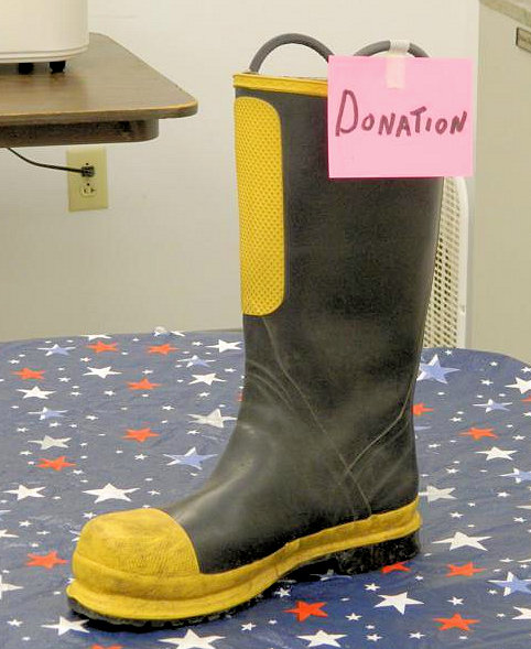 Donation boot